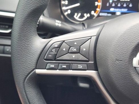 Used 2022 Nissan Altima 2.5 SV image 29