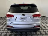 Used 2018 Kia Sorento LX image 5