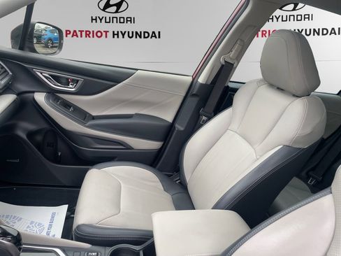 Used 2022 Subaru Forester Limited image 13