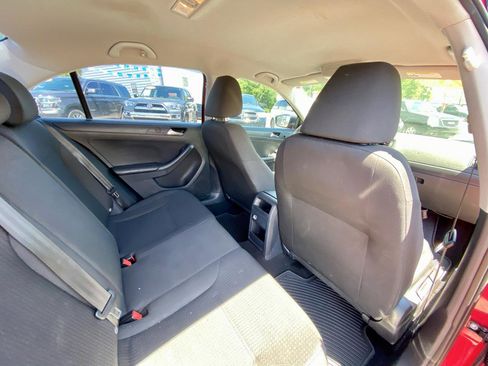Used 2015 Volkswagen Jetta S FWD image 9