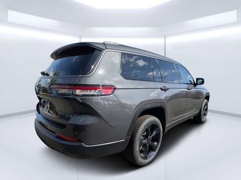 New 2026 Jeep Grand Cherokee L Limited RWD image 3