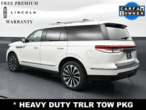 Used 2022 Lincoln Navigator Reserve AWD/4WD image 6