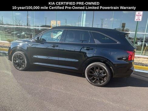 Certified 2023 Kia Sorento SX image 10