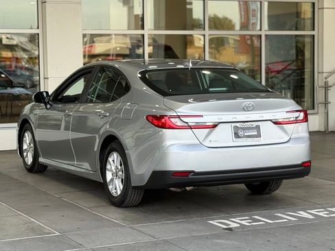 Certified 2025 Toyota Camry LE image 9
