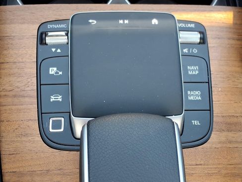 Certified 2025 Mercedes-Benz GLE 350 4MATIC image 25
