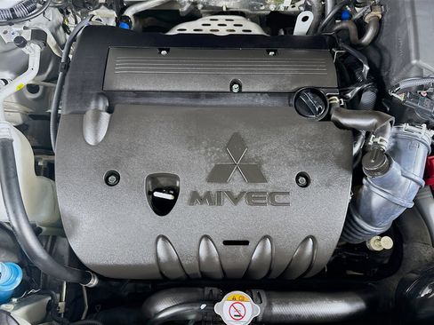 Used 2024 Mitsubishi Outlander Sport SE image 31