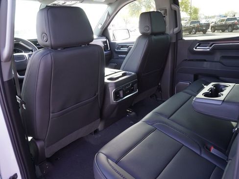 New 2026 GMC Sierra 1500 Denali w/ LPO, Black Badging Package image 11