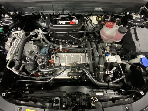 Used 2023 Mercedes-Benz EQB 350 4MATIC SUV image 22