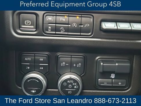 Used 2021 GMC Yukon AT4 w/ AT4 Premium Plus Package AWD/4WD image 21