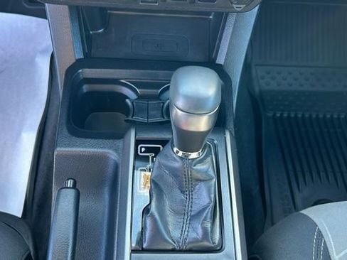 Used 2021 Toyota Tacoma TRD Sport image 22