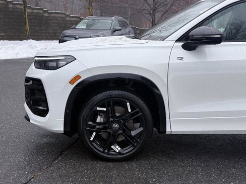 New 2026 Volkswagen Tiguan SE R-Line AWD/4WD image 8