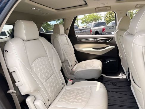 Used 2023 Buick Enclave Avenir w/ Avenir Technology Package FWD image 27