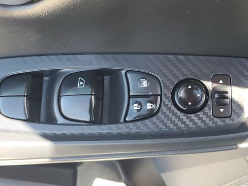 Used 2023 Nissan Sentra SV image 16