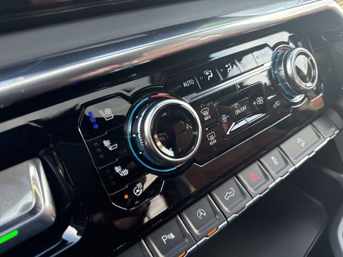 New 2026 GMC Sierra 1500 Denali Ultimate w/ LPO, Black Badging Package image 31