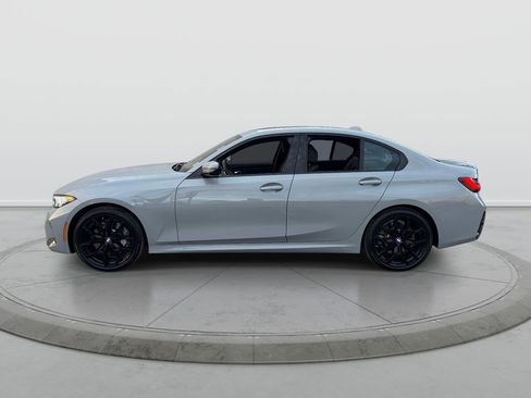 Used 2026 BMW 330i xDrive Sedan AWD/4WD image 4