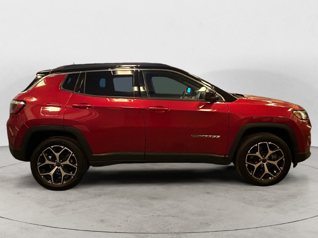 Used 2025 Jeep Compass Limited AWD/4WD image 6