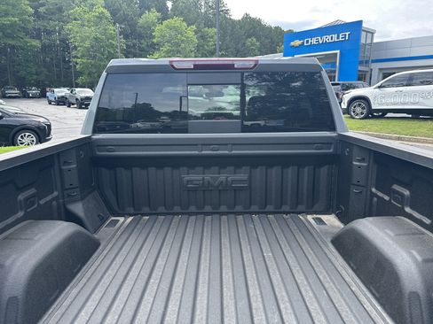 Used 2024 GMC Sierra 1500 Elevation w/ Elevation Premium Package AWD/4WD image 19
