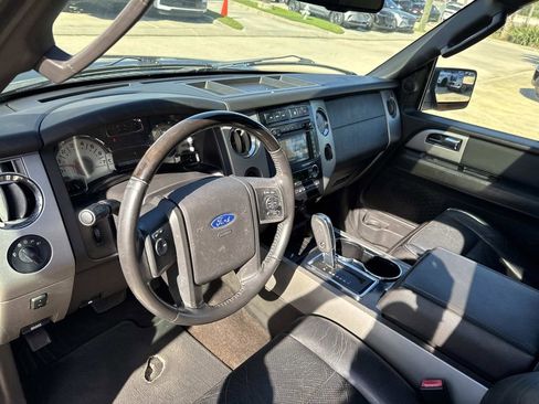 Used 2012 Ford Expedition EL Limited RWD image 20