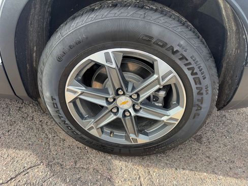 Used 2025 Chevrolet Blazer LT image 30