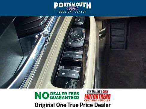 Used 2022 Lincoln Corsair AWD w/ Equipment Group 101A image 19