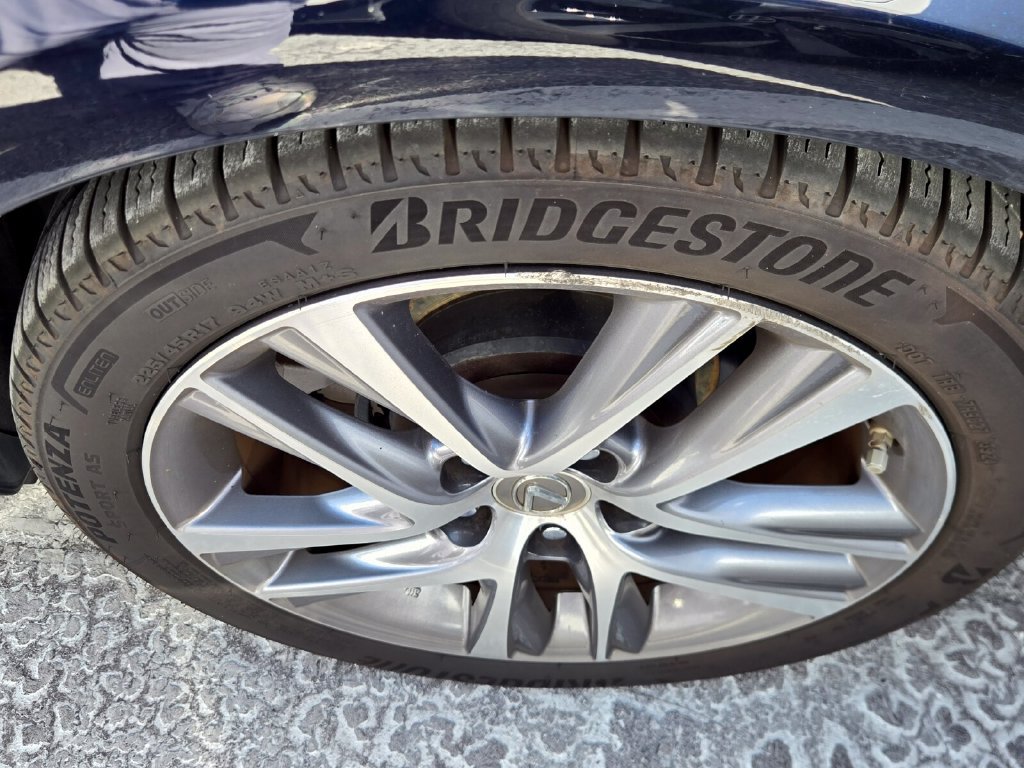 Used 2018 Lexus IS 300 w/ Accessory Package 2 RWD image 8