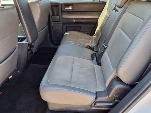 Used 2016 Ford Flex SEL w/ Equipment Group 202A FWD image 9