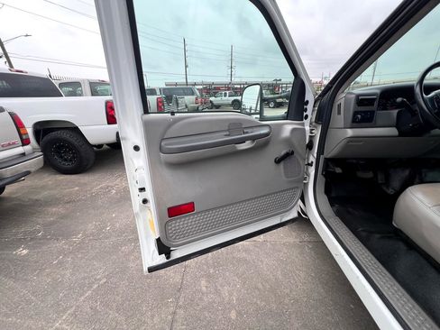 Used 2001 Ford F350 XL image 55