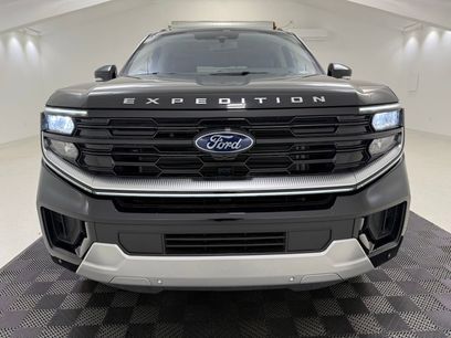 Used 2025 Ford Expedition Platinum