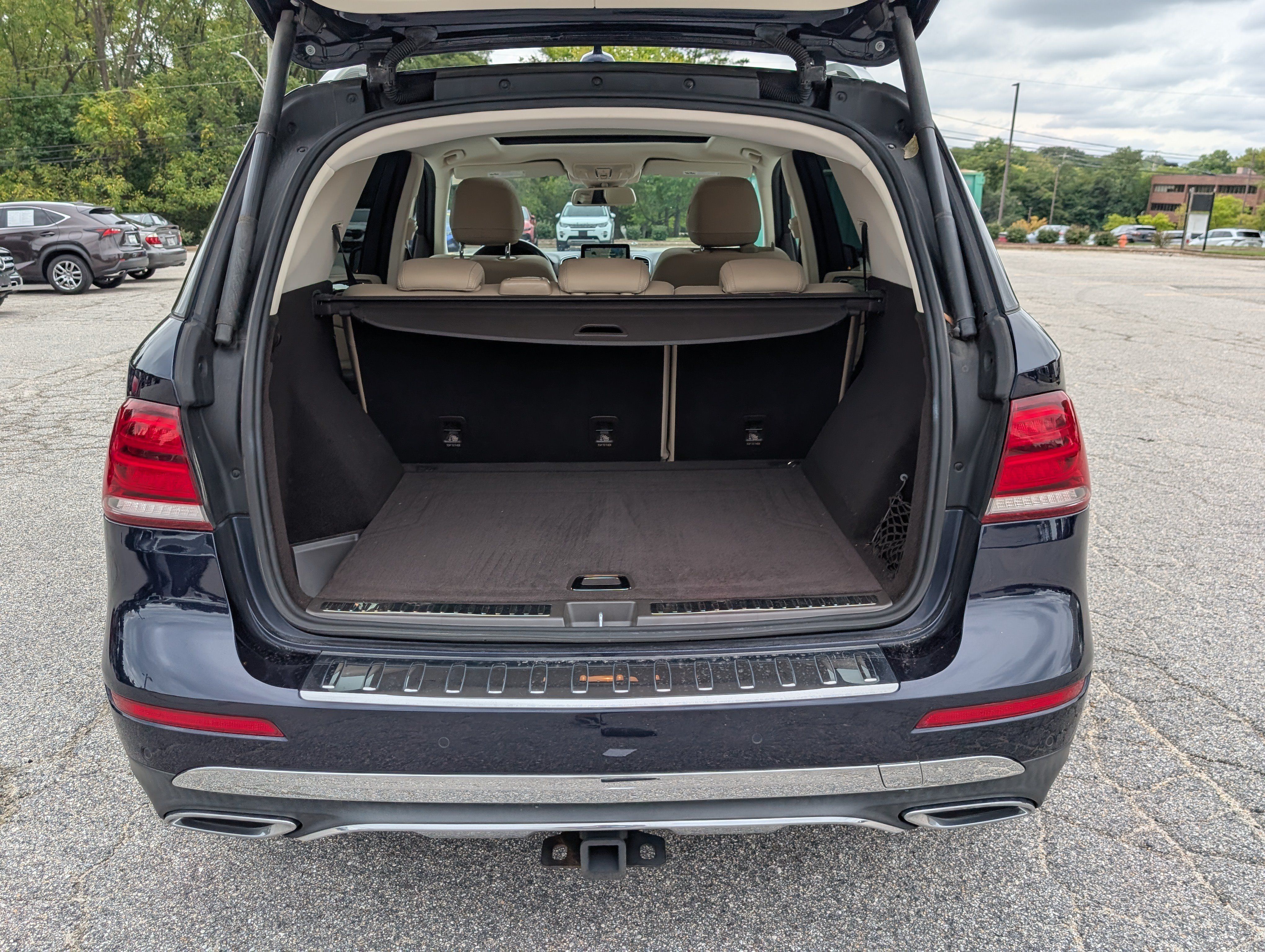 Used 2018 Mercedes-Benz GLE 350 4MATIC image 13