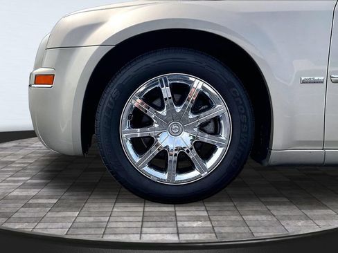 Used 2008 Chrysler 300 Touring RWD image 9