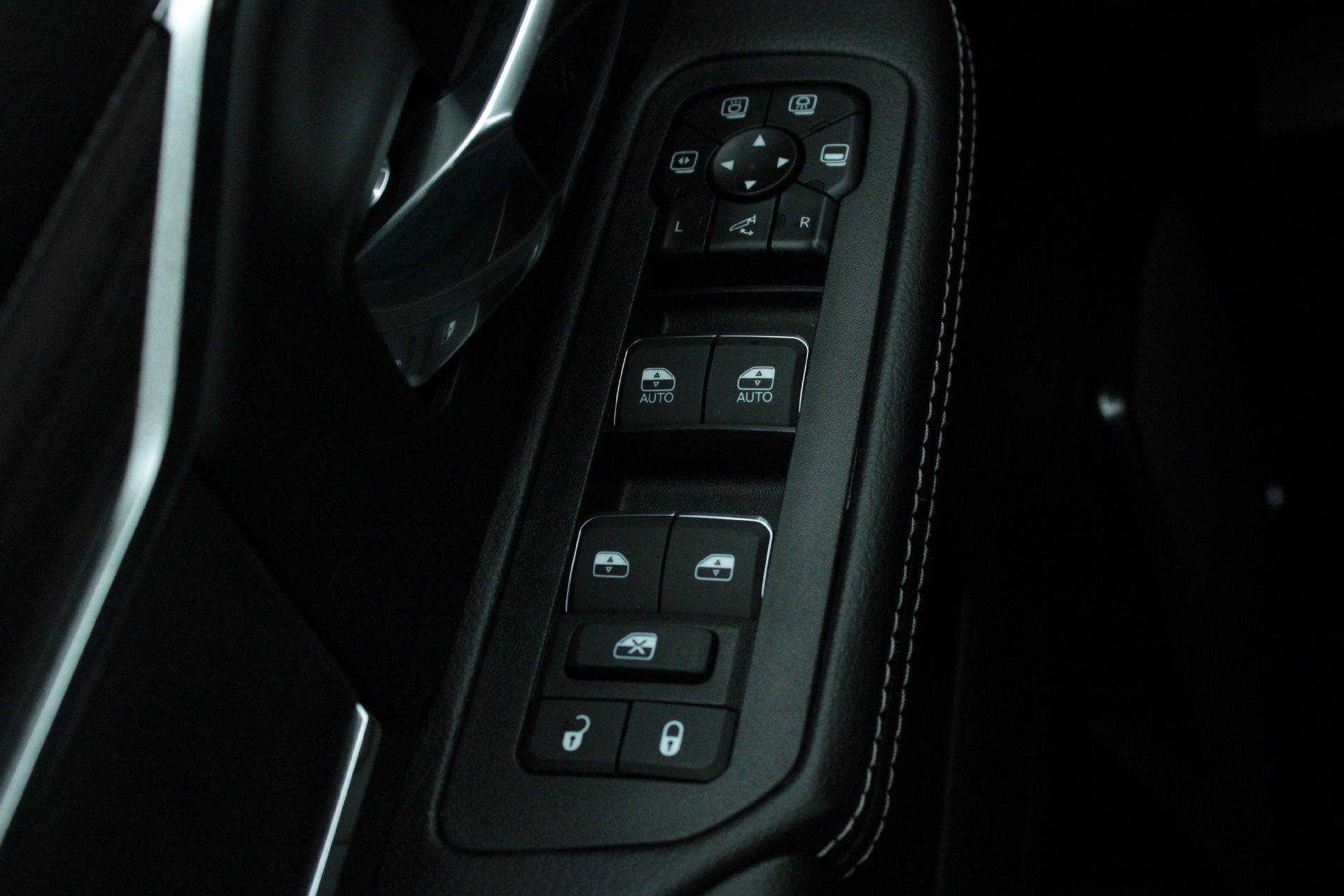 New 2027 RAM 3500 Laramie AWD/4WD image 25