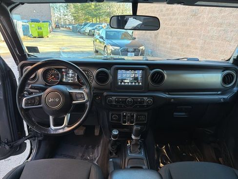 Used 2020 Jeep Gladiator Sport w/ Quick Order Package 24S AWD/4WD image 18