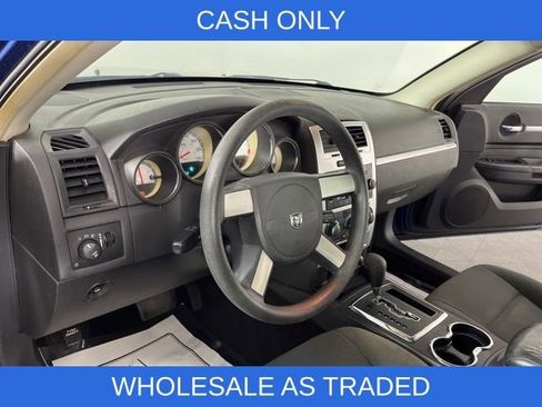 Used 2009 Dodge Charger SXT image 16