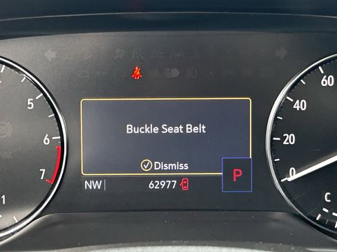 Used 2023 Buick Envision Preferred image 29