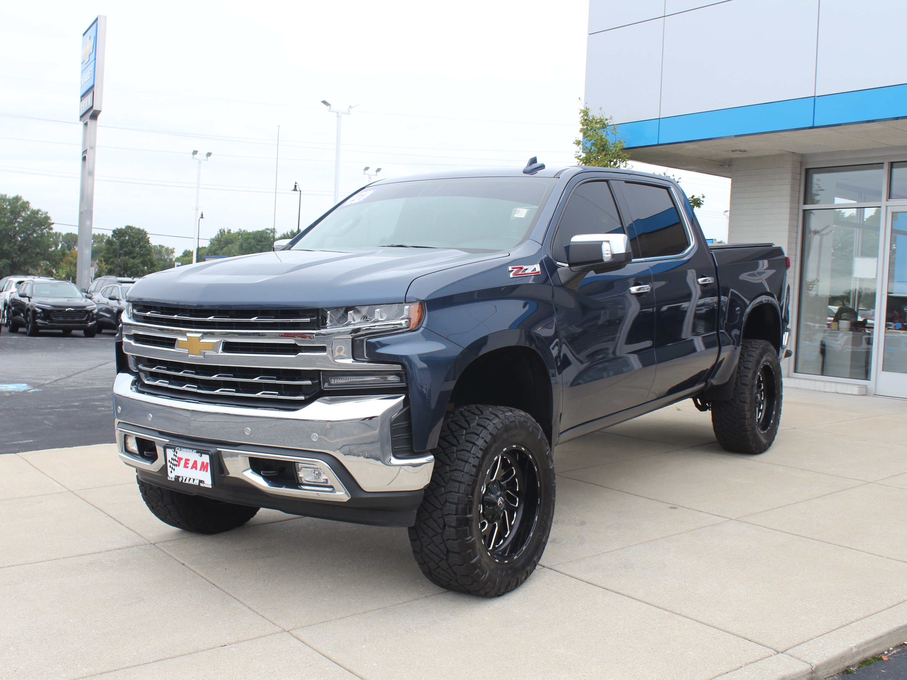 Used 2021 Chevrolet Silverado 1500 LTZ AWD/4WD image 10