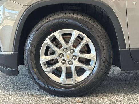Used 2019 Chevrolet Traverse LT AWD/4WD image 26