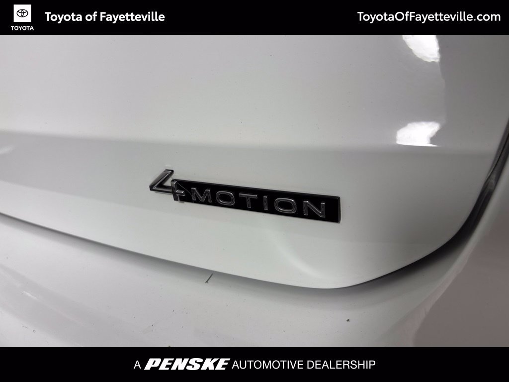 Used 2024 Volkswagen Taos SE AWD/4WD image 7