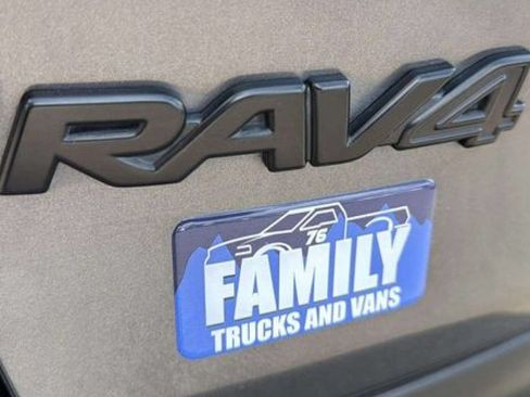 Used 2023 Toyota RAV4 XLE Premium AWD/4WD image 24