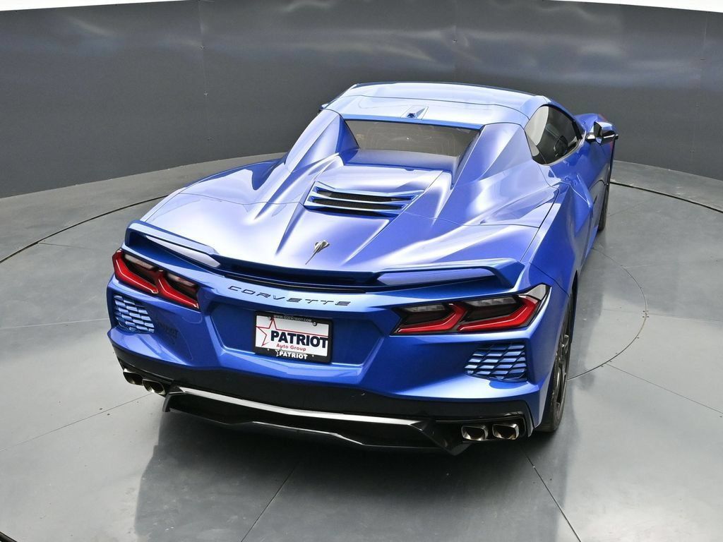Used 2022 Chevrolet Corvette Stingray Premium Conv w/ Z51 Performance Package RWD image 35