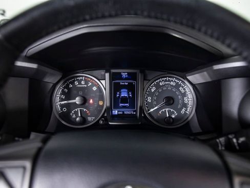 Used 2020 Toyota Tacoma TRD Off-Road w/ TRD Premium Off Road Package image 29