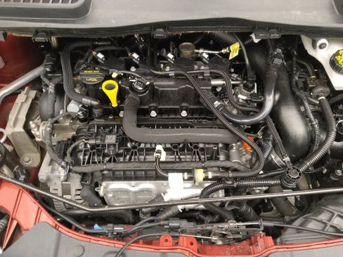 Used 2019 Ford Escape SEL AWD/4WD image 30