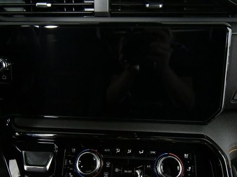 Used 2026 GMC Sierra 3500 AT4 image 4