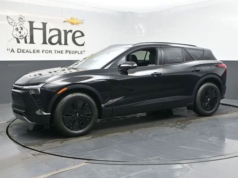 New 2026 Chevrolet Blazer EV LT image 10