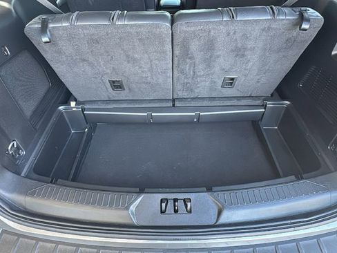 Certified 2023 Ford Explorer Limited w/ Limited Technology Package RWD image 25