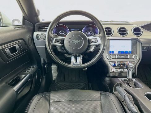 Used 2020 Ford Mustang Premium image 25