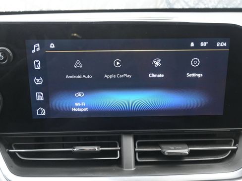 Used 2024 Chevrolet Trax LT FWD image 13