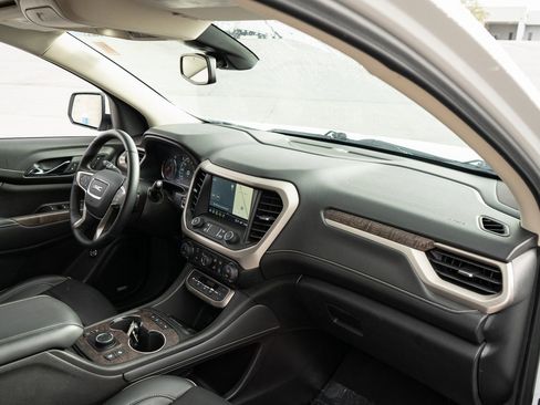 Used 2023 GMC Acadia Denali AWD/4WD image 22