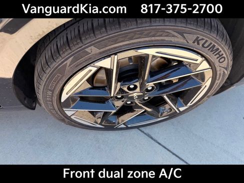 Certified 2025 Kia K4 EX FWD image 9