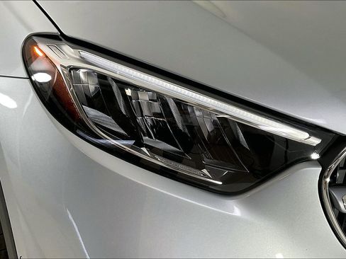 New 2026 Mercedes-Benz GLC 300 4MATIC image 7