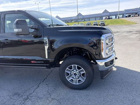New 2026 Ford F350 Lariat AWD/4WD image 4